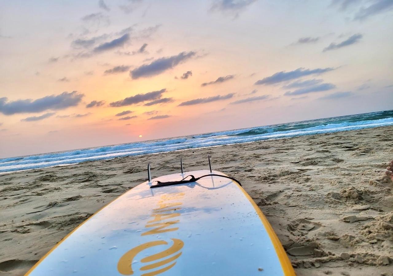 סטודיו על הים Bat Yam Exterior foto